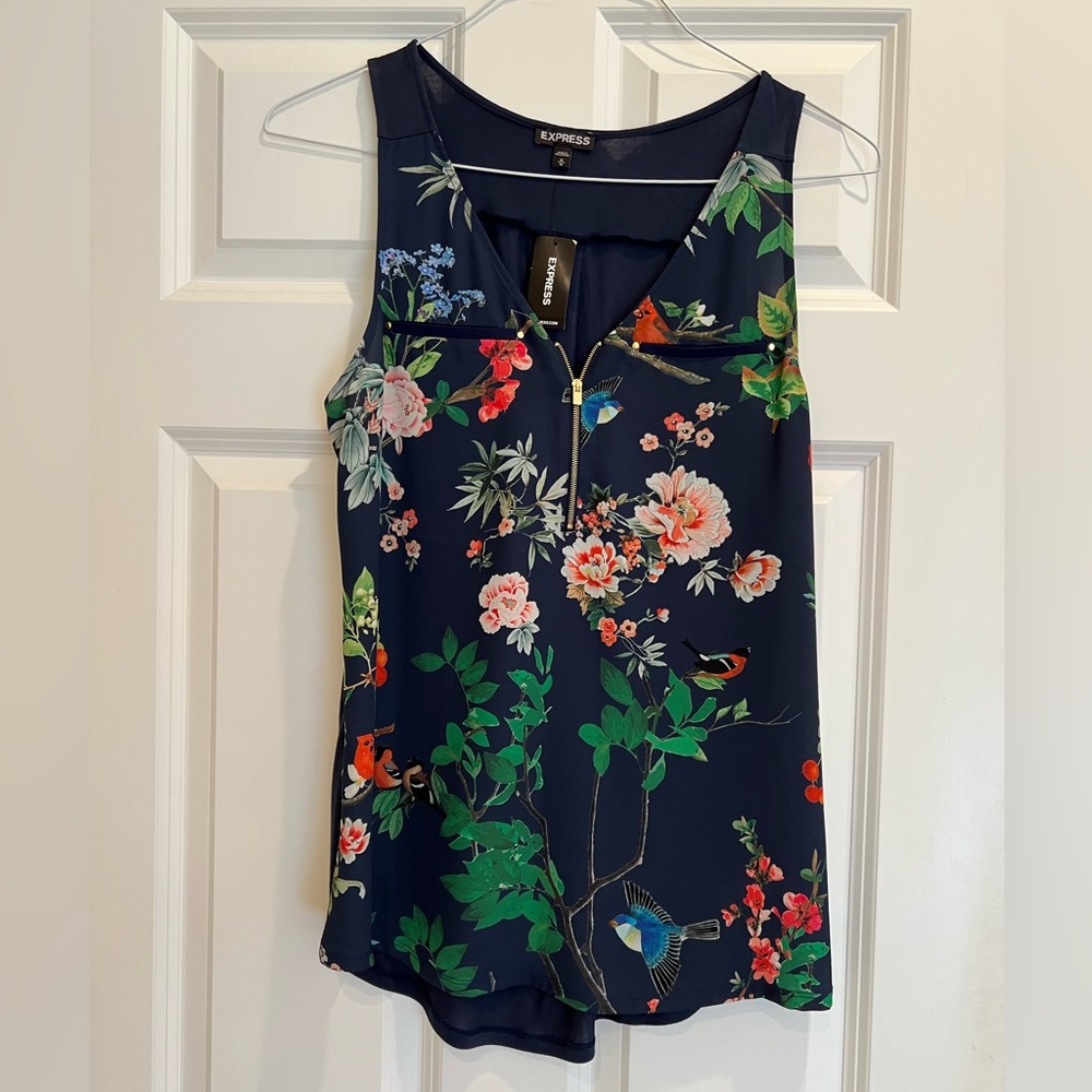 Express woman’s tank top size medium